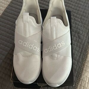 Women’s Adidas shoes size 9.5